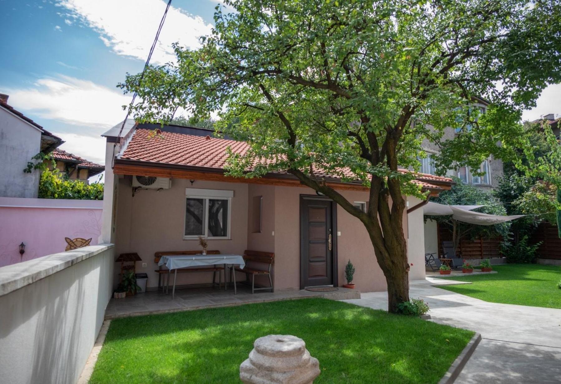 Къща За Гости Фолис Kyustendil Exterior foto