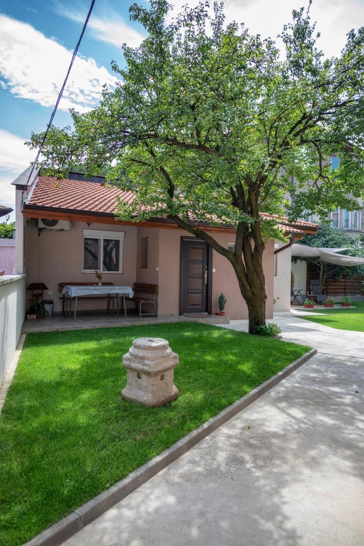 Къща За Гости Фолис Kyustendil Exterior foto